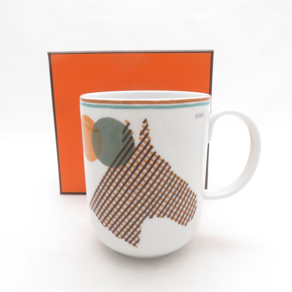 Drinkware