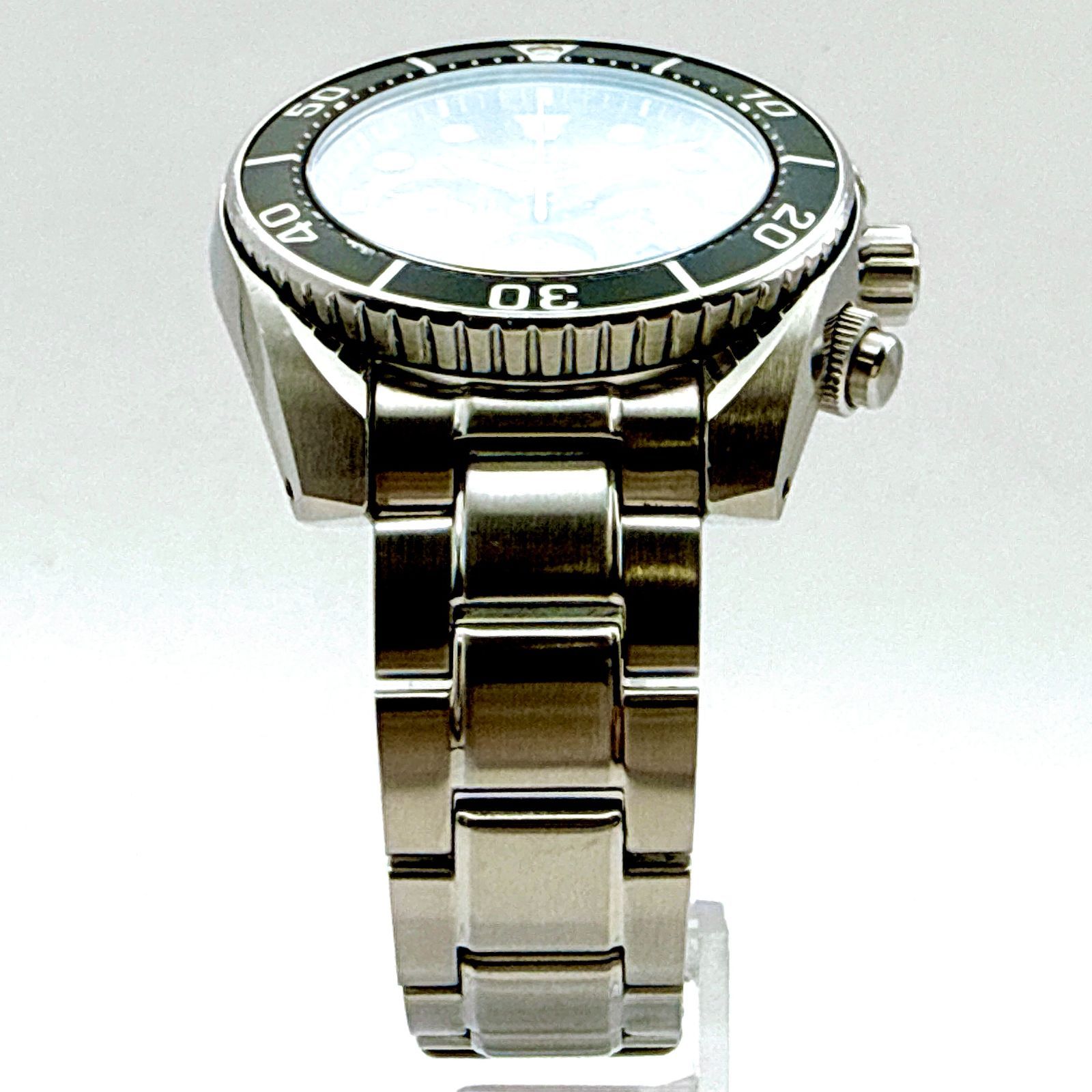 B176【稼働・箱入り・付属品あり・世界限定4000本】 SEIKO PROSPEX