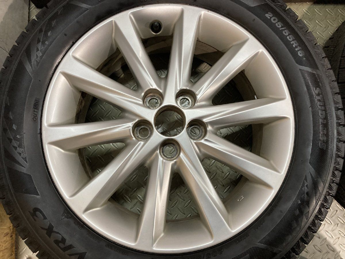 BS BLIZZAK VRX3 205/55R16】スタッドレス【レクサスCT 200h 純正 