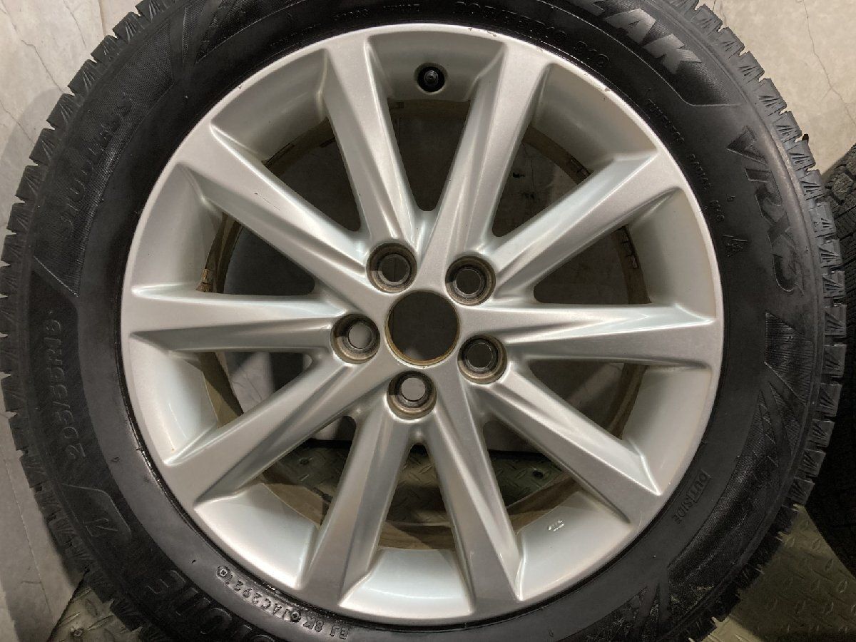 BS BLIZZAK VRX3 205/55R16】スタッドレス【レクサスCT 200h 純正