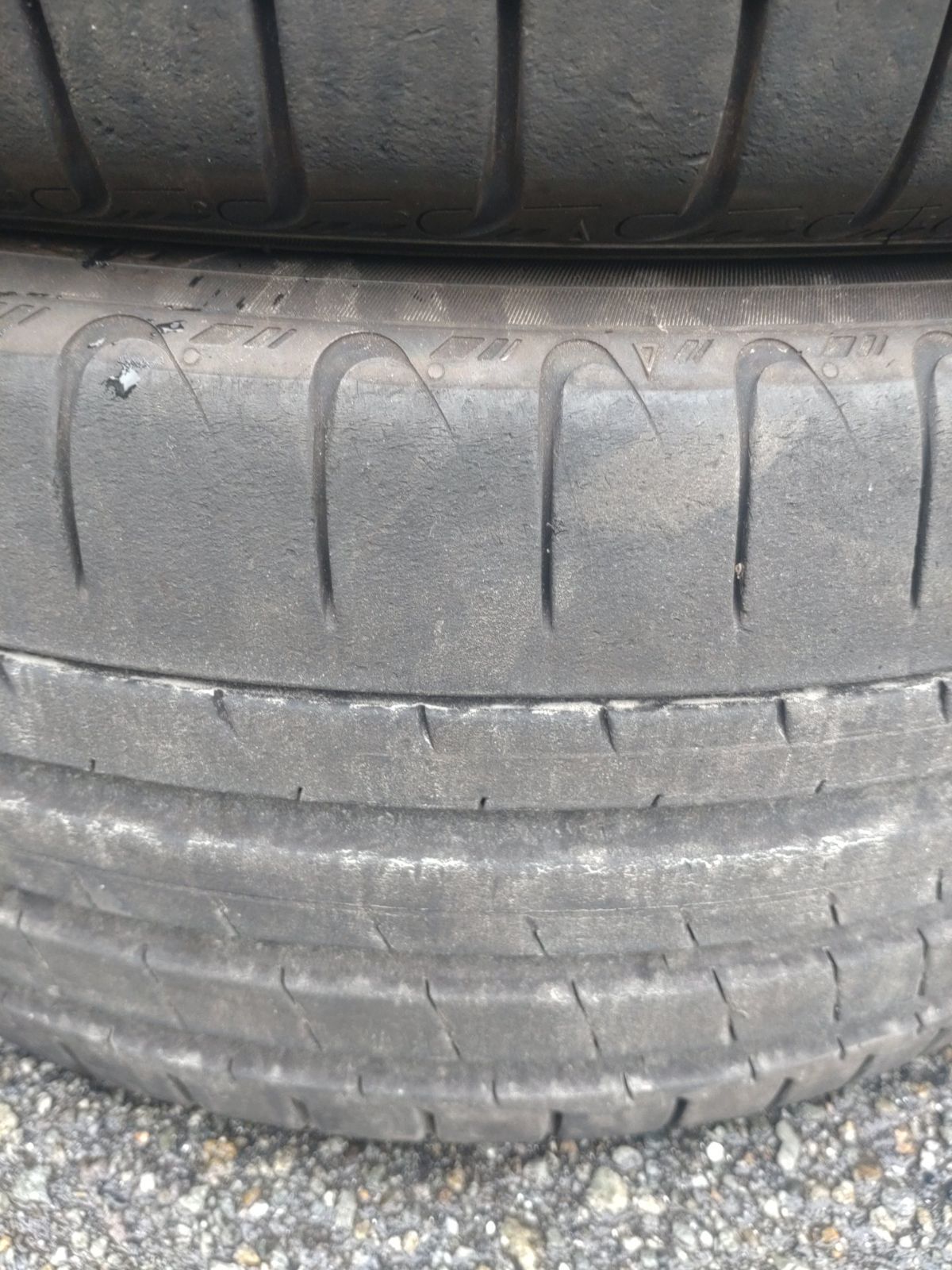 中古 ヨコハマ ADVAN Sport V107 235/40ZR19 2024年製造 2本セット 