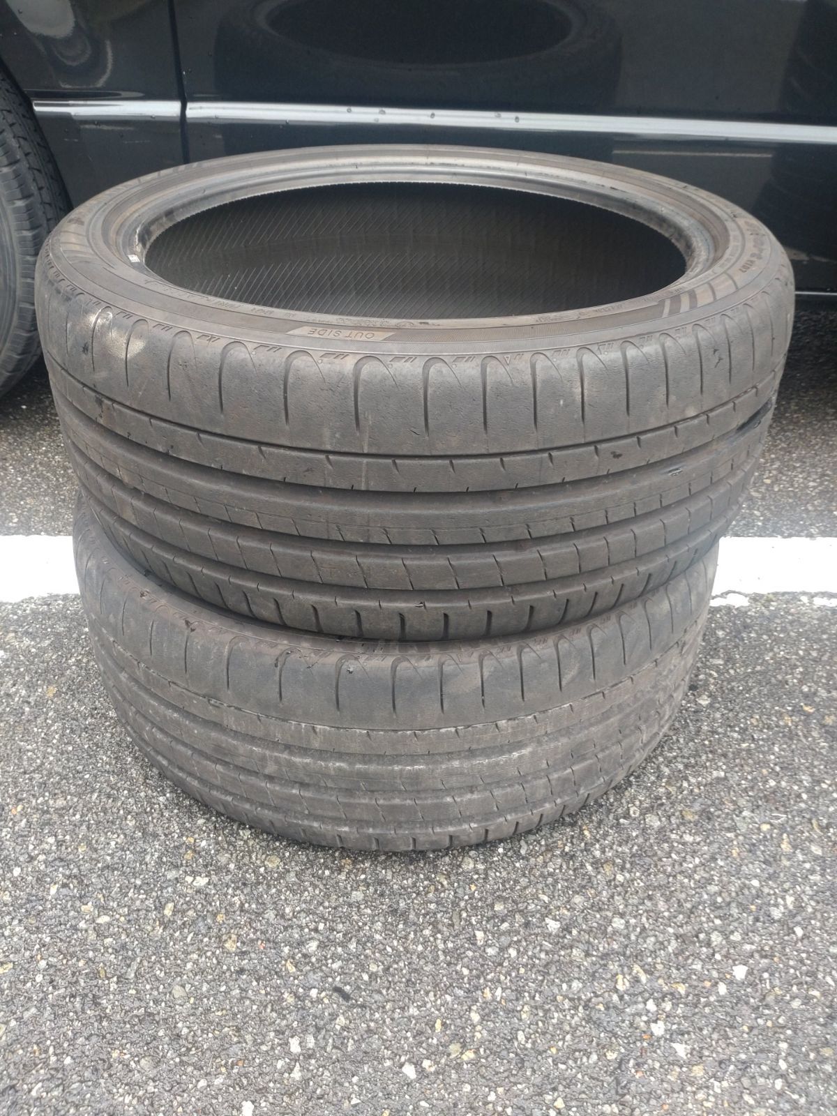 中古 ヨコハマ ADVAN Sport V107 235/40ZR19 2024年製造 2本セット
