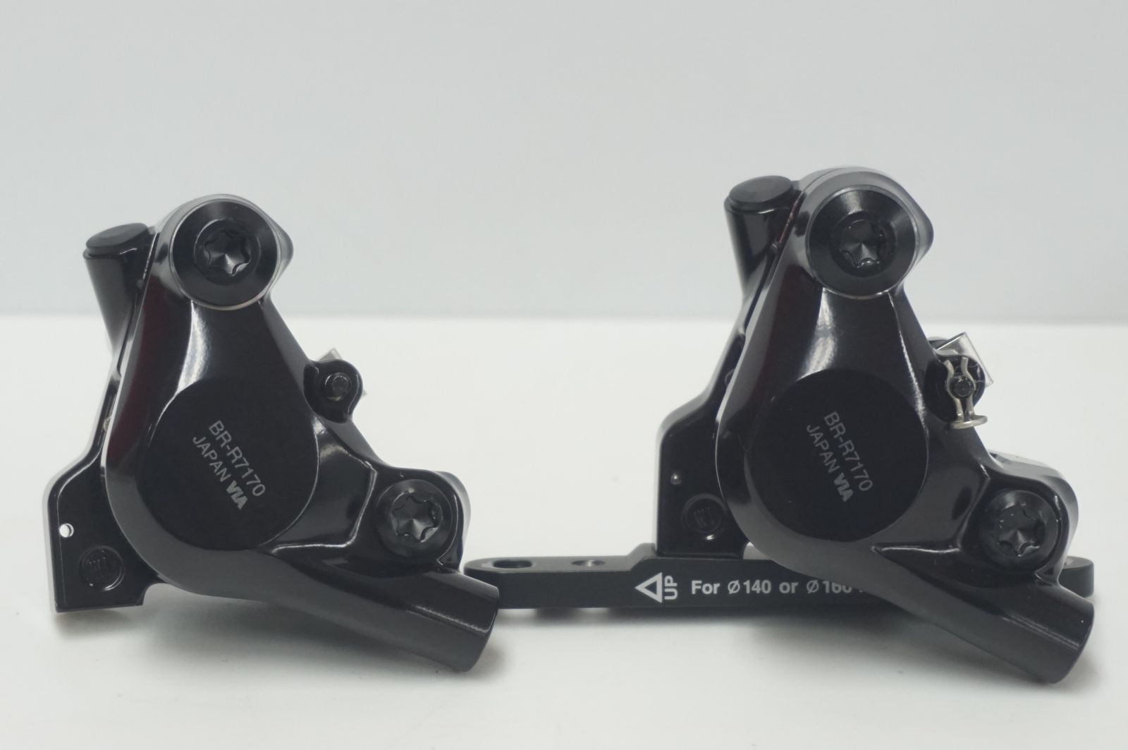 SHIMANO 「シマノ」 105 BR-R7170 ブレーキキャリパーセット