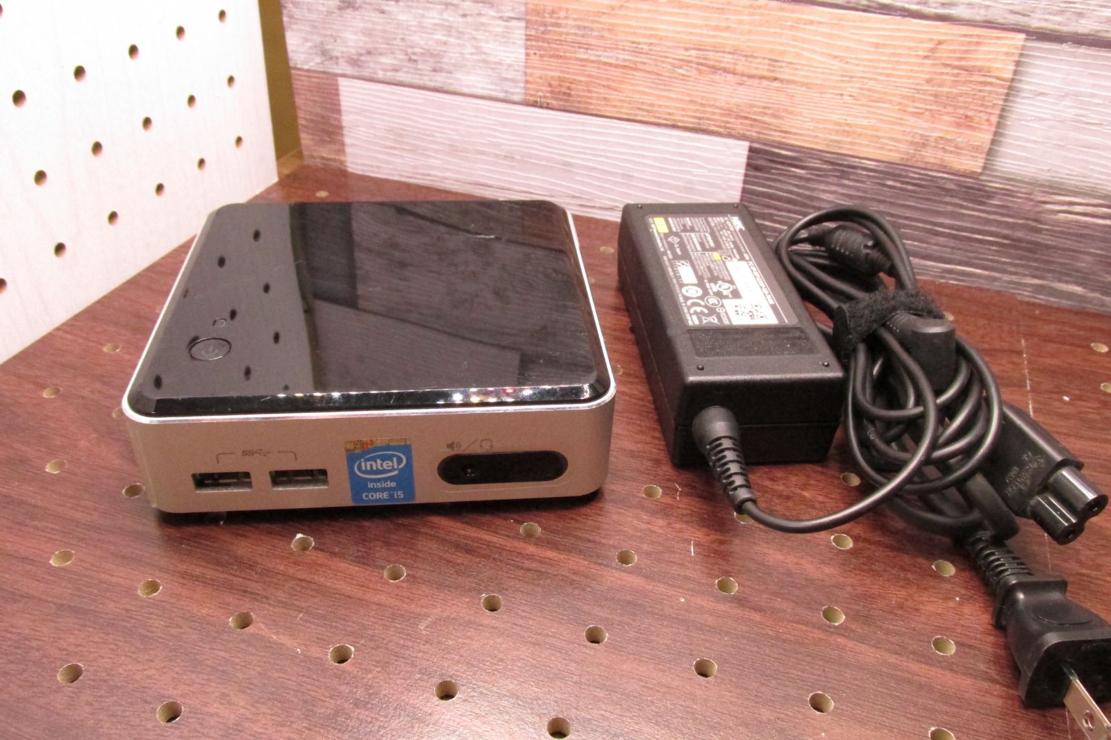 Intel NUC D54250WYK ミニPC Core i5 8GB - メルカリ