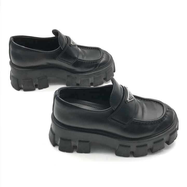 美品 PRADA プラダ ロゴ プレート 1D649M モノリス ブラッシュドレザー