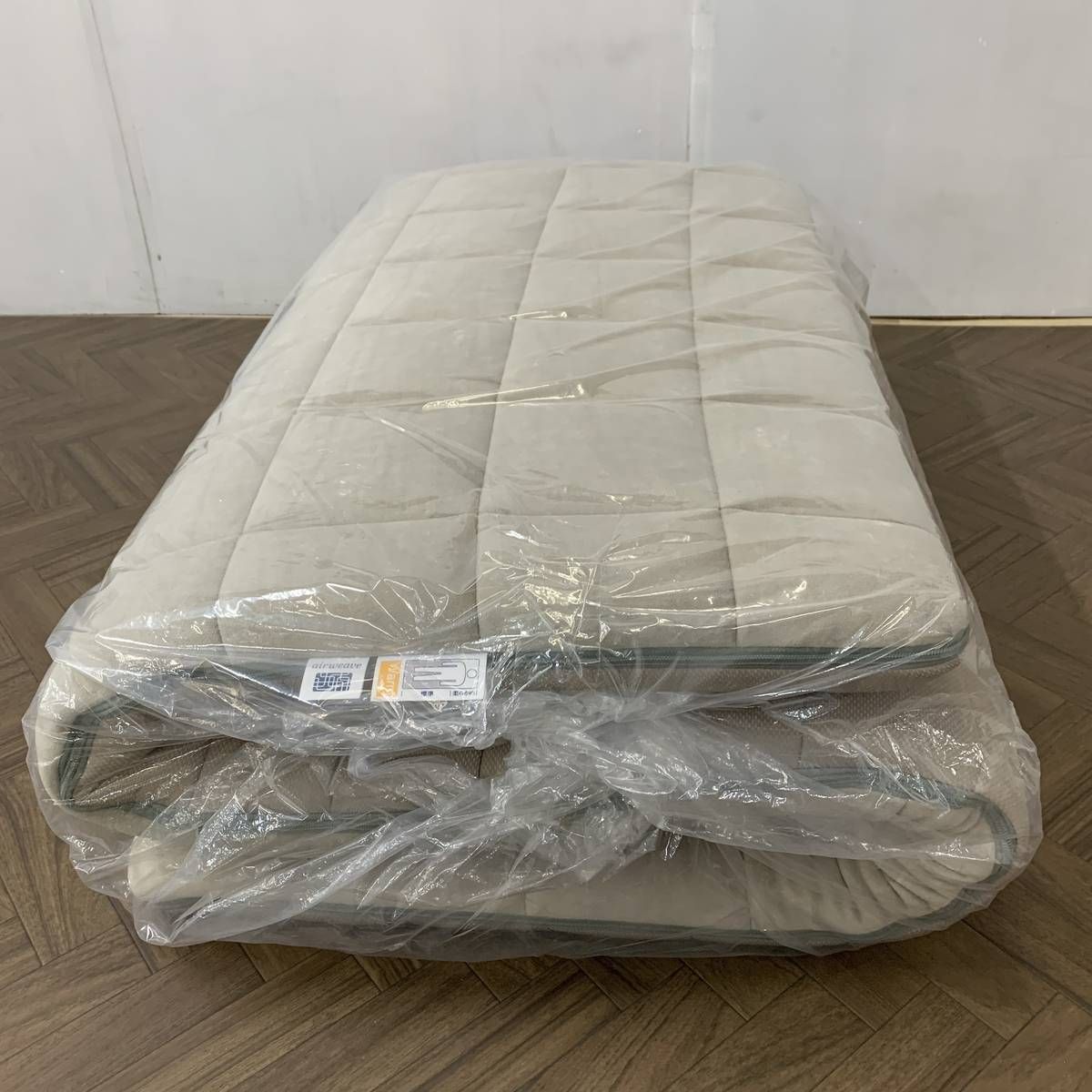☆未使用☆ 敷布団 シングル airweave エアウィーヴ 敷き布団S 1