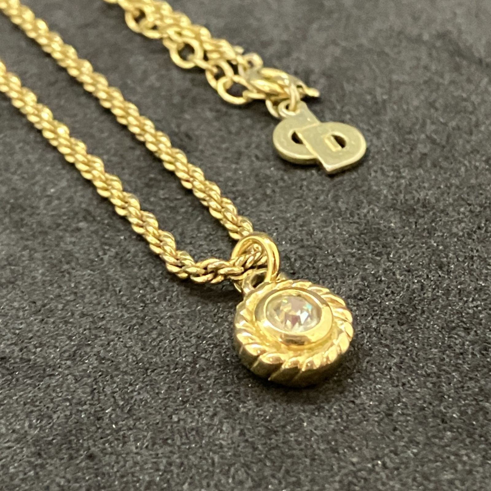 【美品】Christian Dior　ディオール　ネックレス　ビジュー　ゴールド系　2510