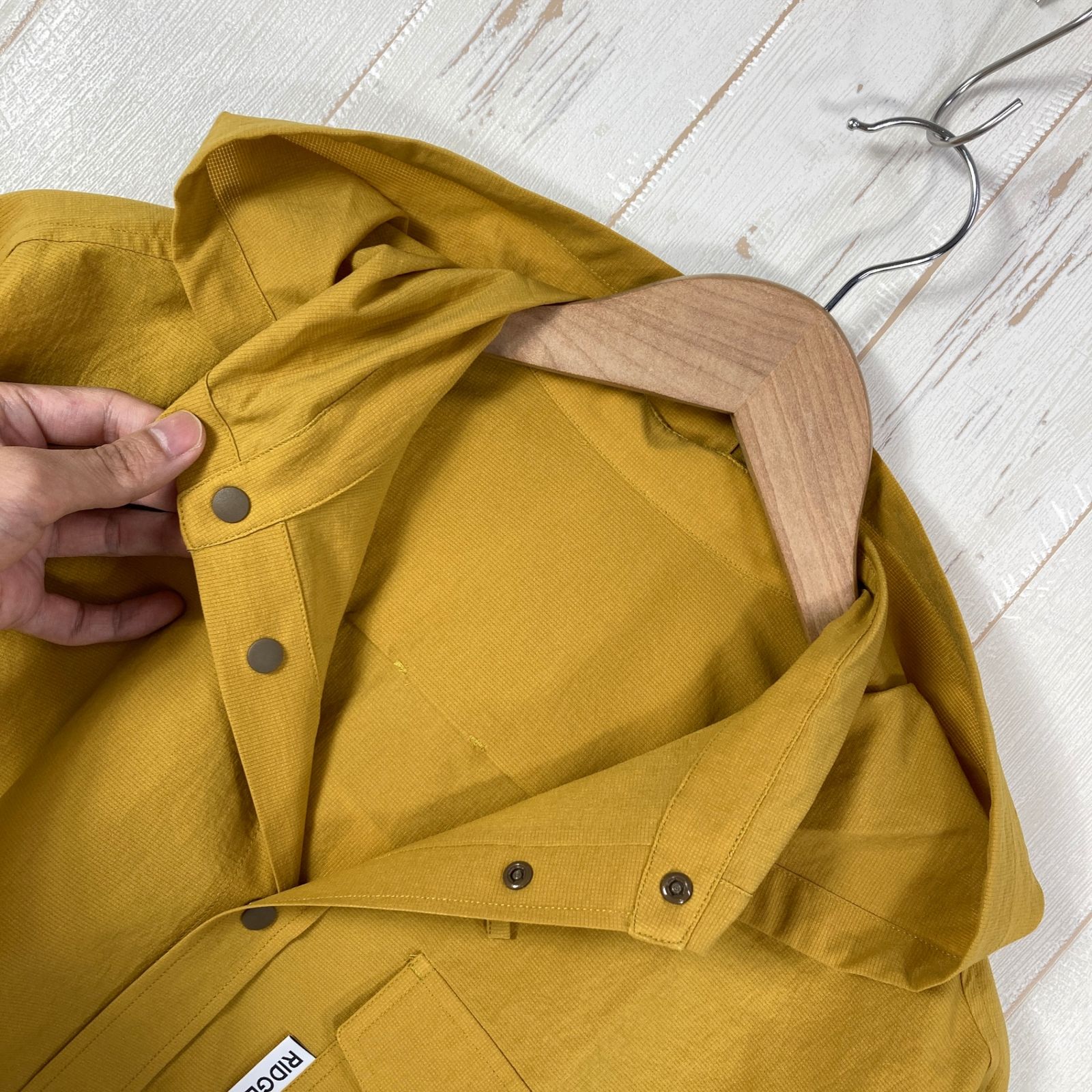 【Men's S イエロー系】 Ridge Mountain Gear ( リッジマウンテンギア ) フーデッド ロングスリーブ シャツ Hooded Long Sleeve Shirt Rustic Musta ✉️Men's S イエロー系 Ridge Mountain Gear ( リッジマウンテンギア