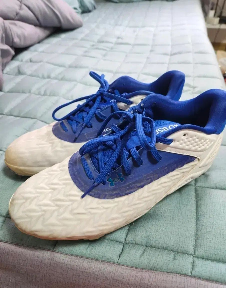 UNDER ARMOUR アンダーアーマー 釘 スパイク 野球シューズ