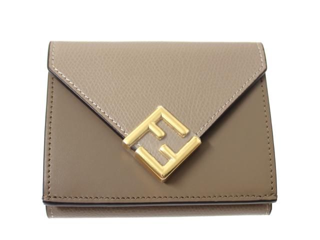 FENDI フェンディ 財布 FFダイヤモンド三つ折財布 8M0480ALV4F1N1G 三つ折り財布 レザー グレージュ レディース【中古】433