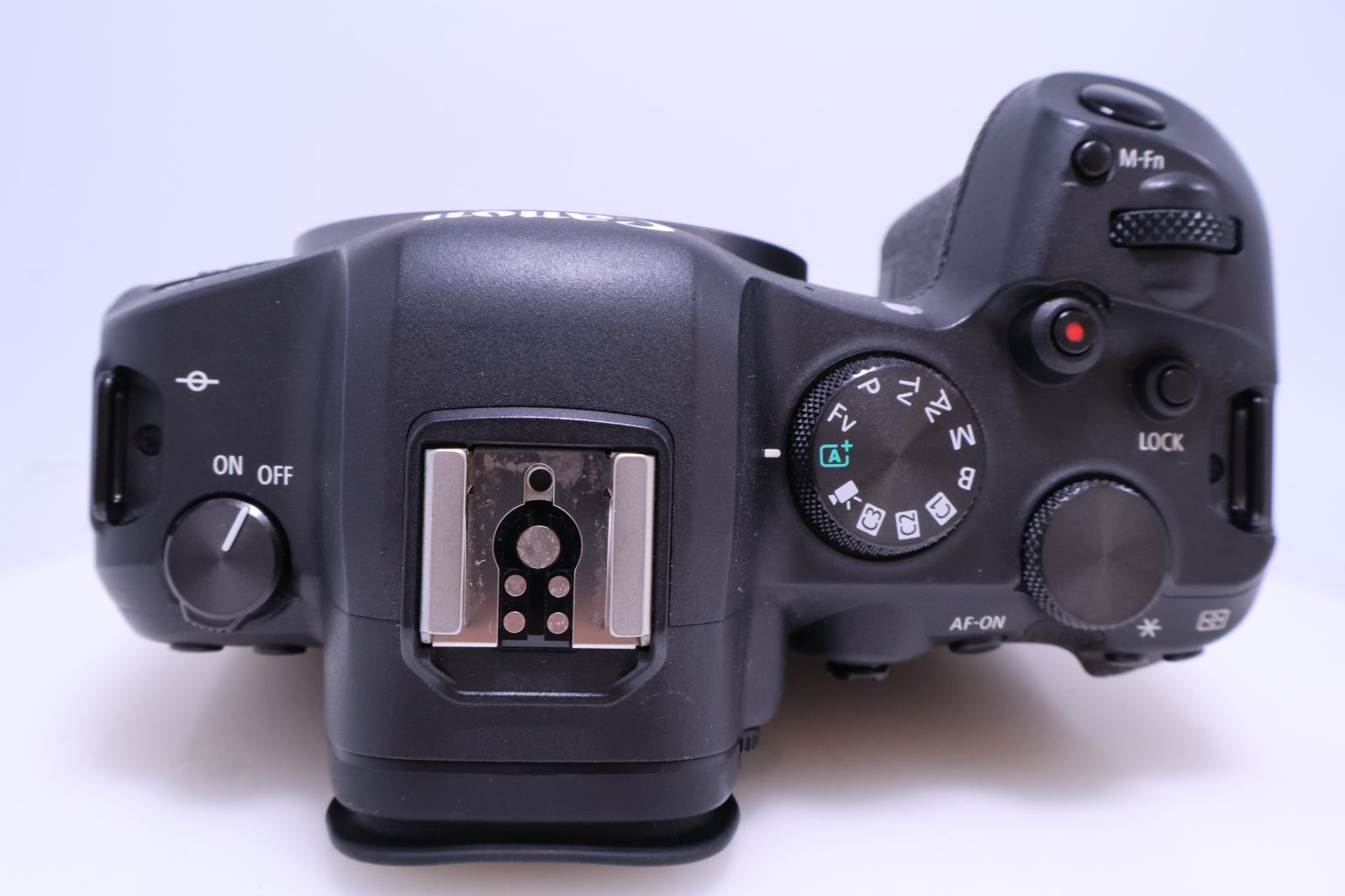 極美品】Canon EOS R6 ボディ ミラーレス一眼カメラ - メルカリ