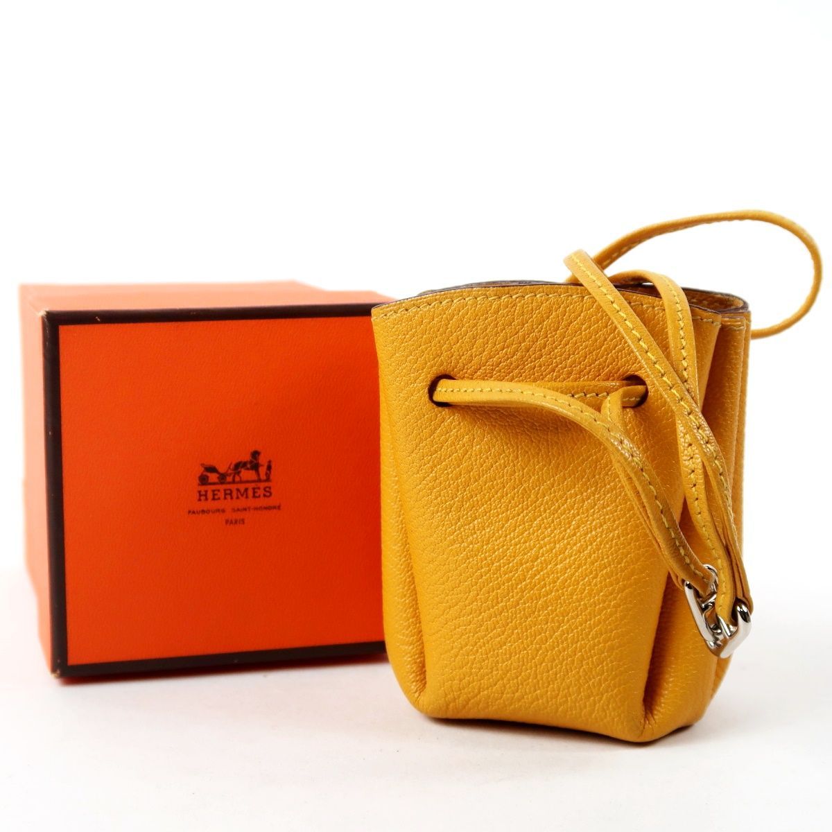 【超美品】HERMES エルメス ヴェスパポーチ 巾着 イエロー系 小物入れ 高級レザー □F刻【UT60】