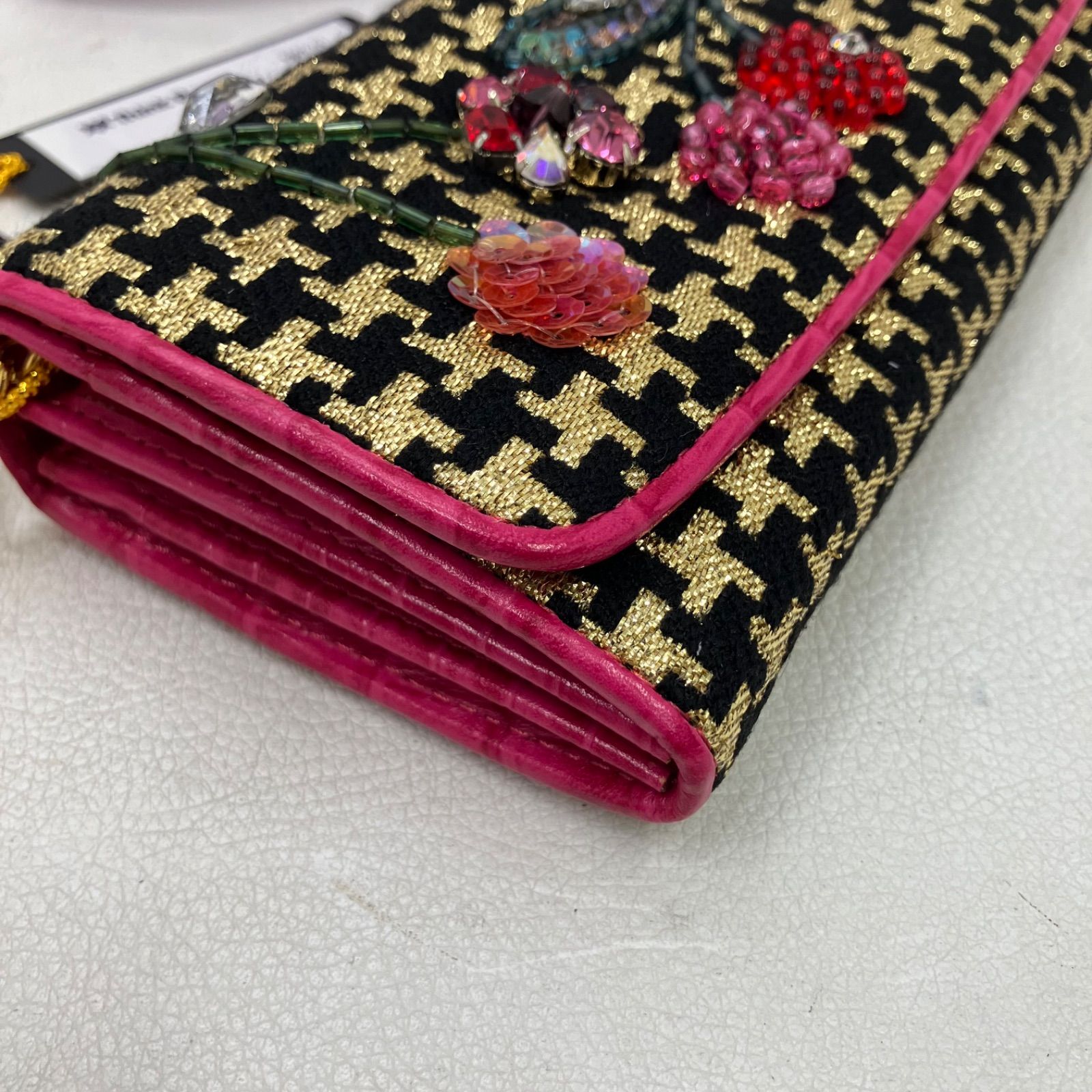 3415 Think Bee! シンクビー！ スパンコール ビジュー刺繍 チェリー 長