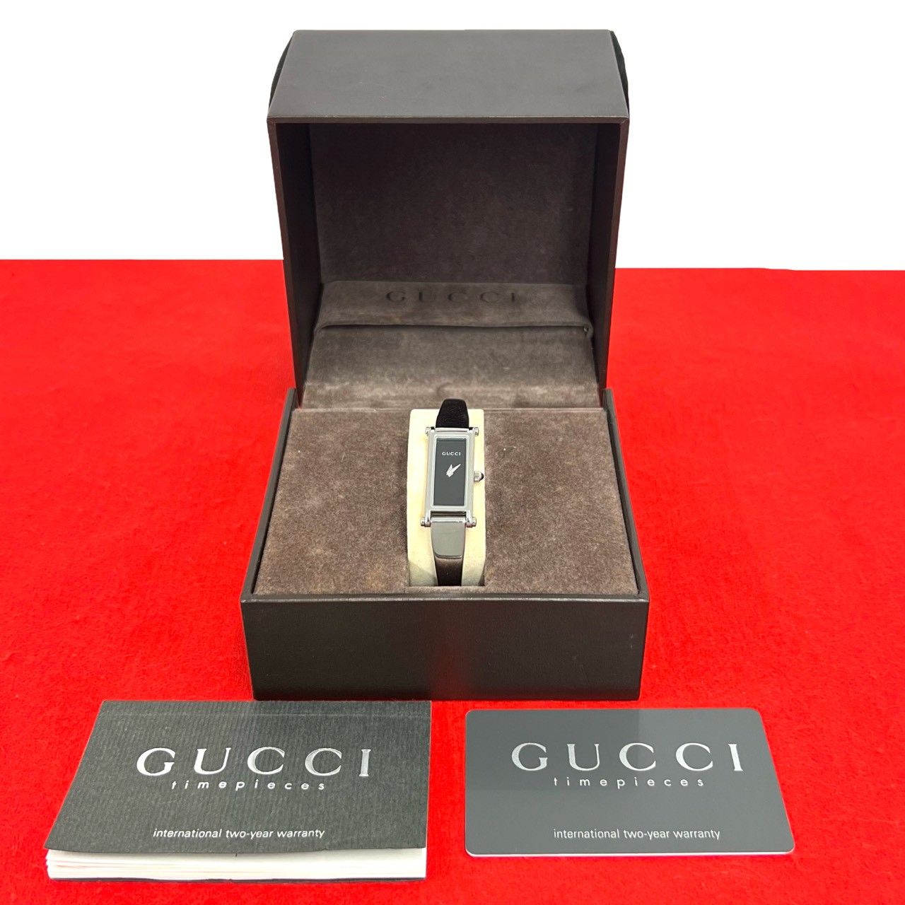 稼働品 極 美品 ケース付き GUCCI グッチ 1500L バングルウォッチ