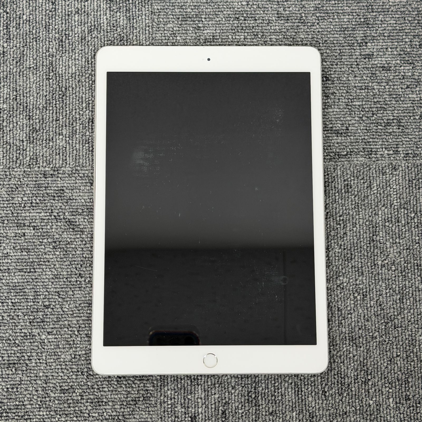 訳あり・動作確認済み】iPad 第8世代 32GB Wi-Fi＋セルラーモデル