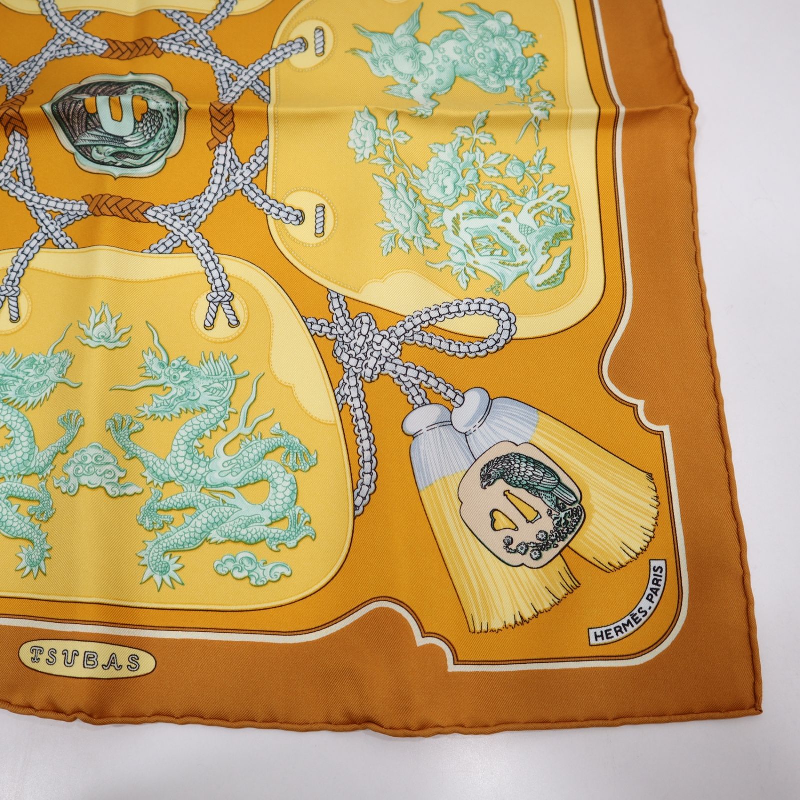 HERMES エルメス カレ45 TSUBAS 鍔 オレンジ シルク100％ 服飾小物 箱
