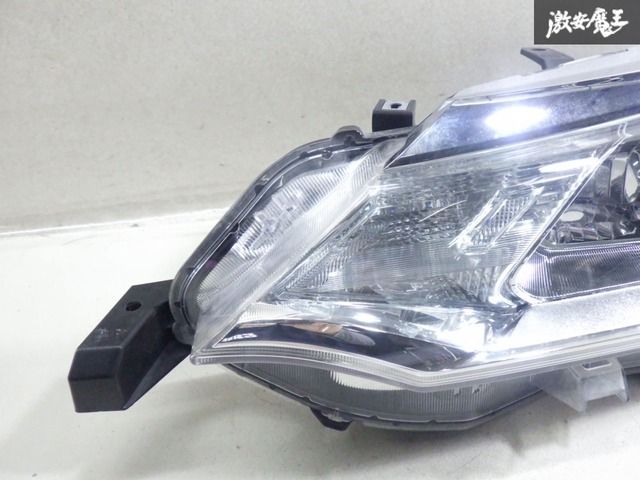 30,000km外し】トヨタ純正 NZE161G カローラフィールダー 後期