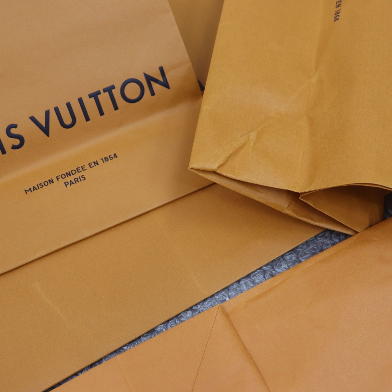 ヴィトン　箱26個　布袋10個　紙袋23枚 ITDA0JY82CT6 LOUIS VUITTON ルイヴィトン BOX 空き箱 ショッパー 純正