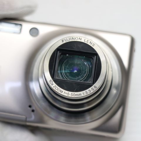 美品 FinePix F80EXR シルバー 即日発送 FUJIFILM デジカメ デジタル
