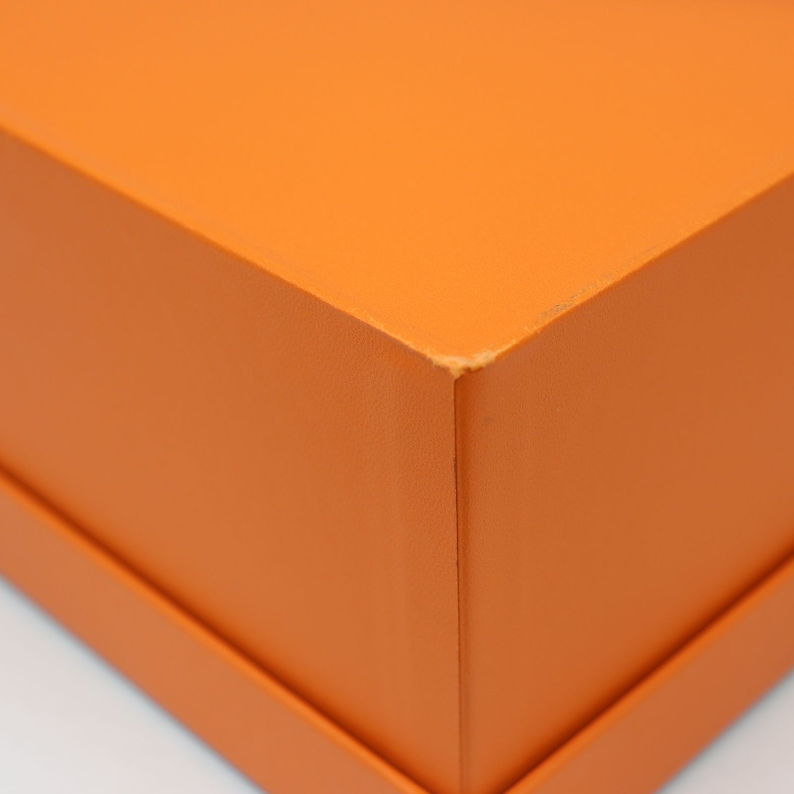 [美品]エルメス　オレンジボックス ケリー25空箱 ITFO7ARNWXNO HERMES エルメス 空箱 080 ケリー25 ボリード27 オレンジ