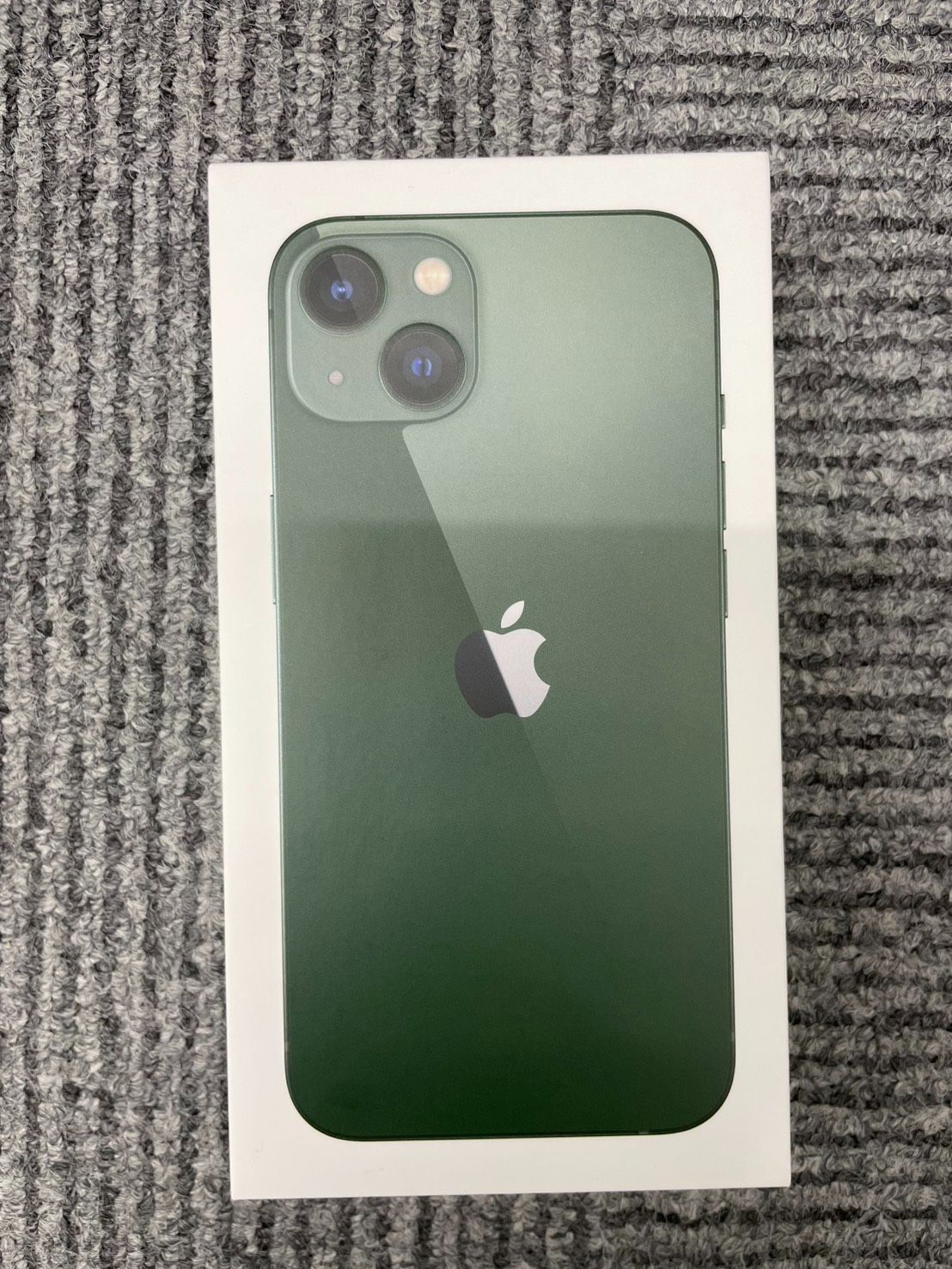 iPhone 13 128GB グリーン SIMフリー - メルカリ