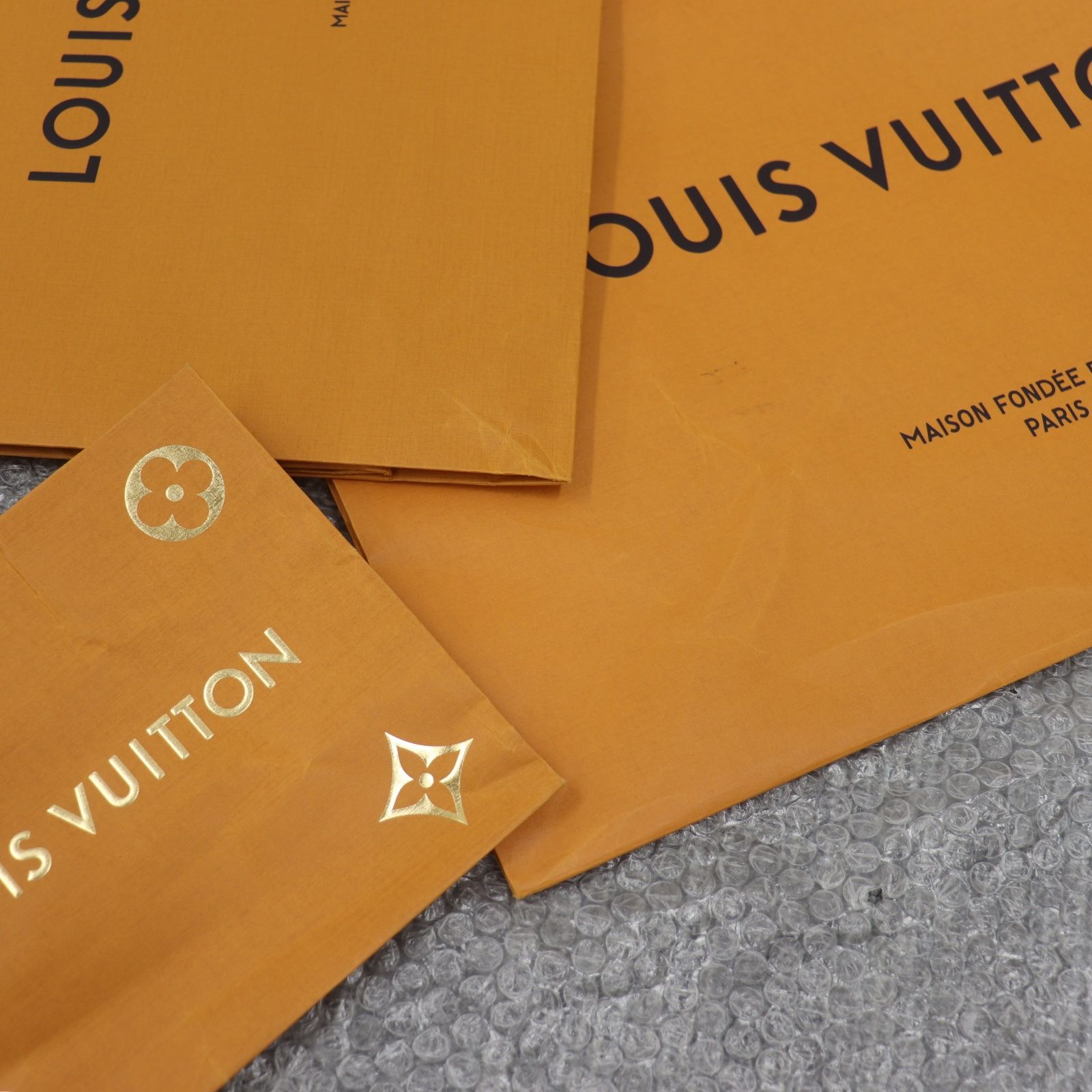 ITZ69NAK81W0 LOUIS VUITTON ルイヴィトン BOX 空き箱 ショッパー 純正