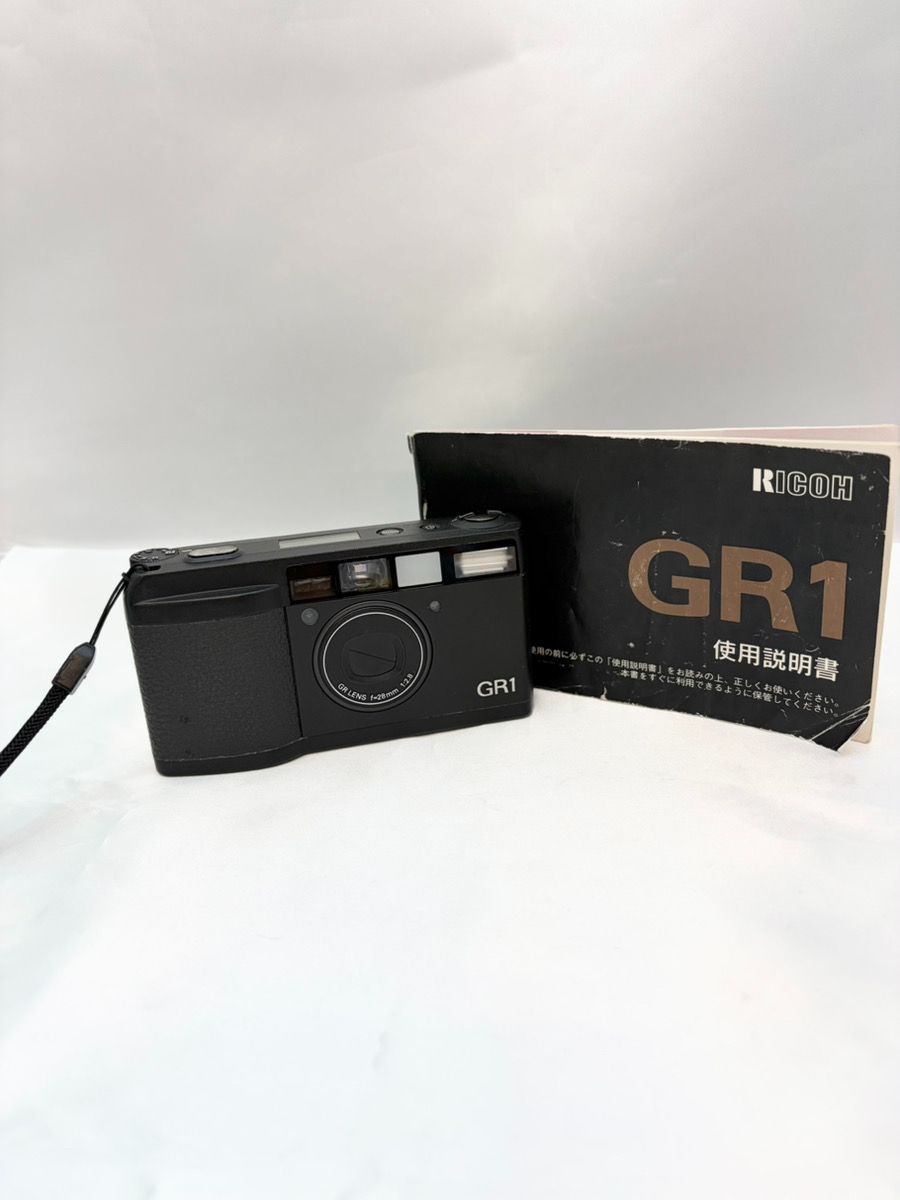 リコーGR1 RICOH フィルムカメラ 動作確認済み 箱や付属品なし 説明書付 M-2068