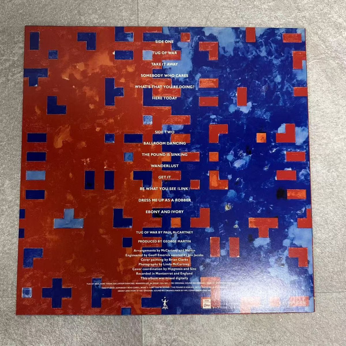 ポール・マッカートニー / TUG OF WAR / EPS-81485 / レコード/record 