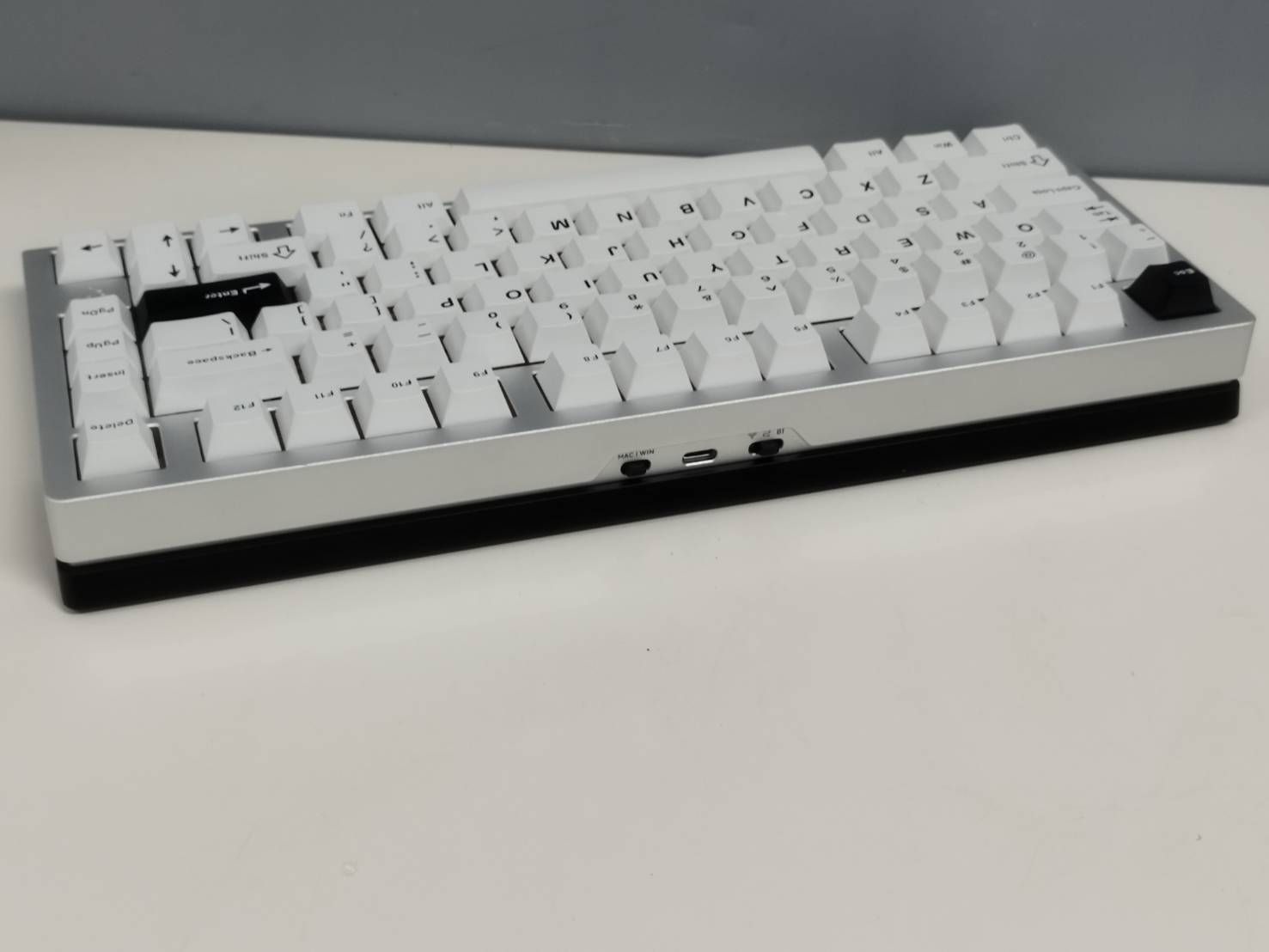 美品】VGN VXE75 カスタム メカニカルキーボード - メルカリ