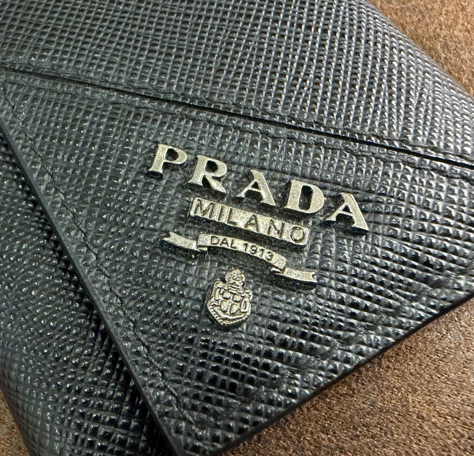 ☆NA6257 PRADA プラダ 6連 キーケース サフィアーノ レザー ブラック