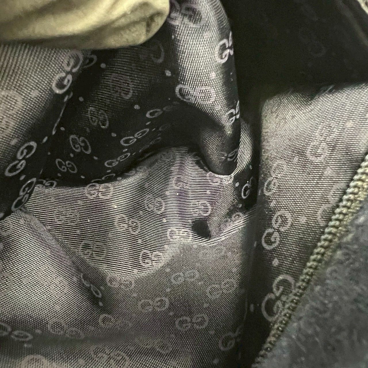 極 美品 GUCCI グッチ オールドグッチ GG ロゴ 金具 レザー 本革