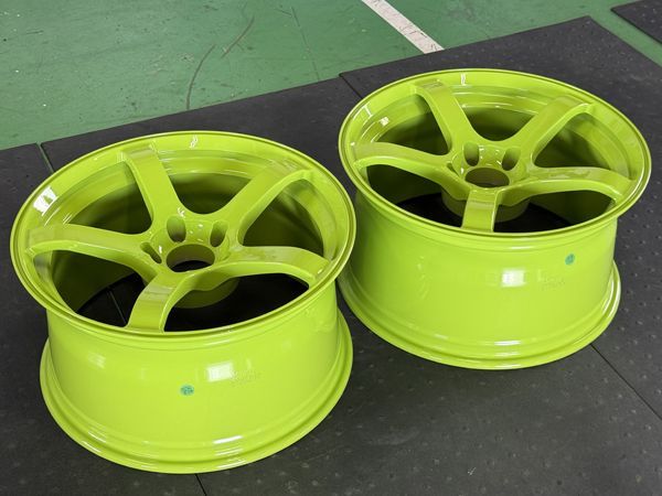 2本セット 18x9.5J+28 114.3-5H 18インチ 5本スポーク ライムグリーン