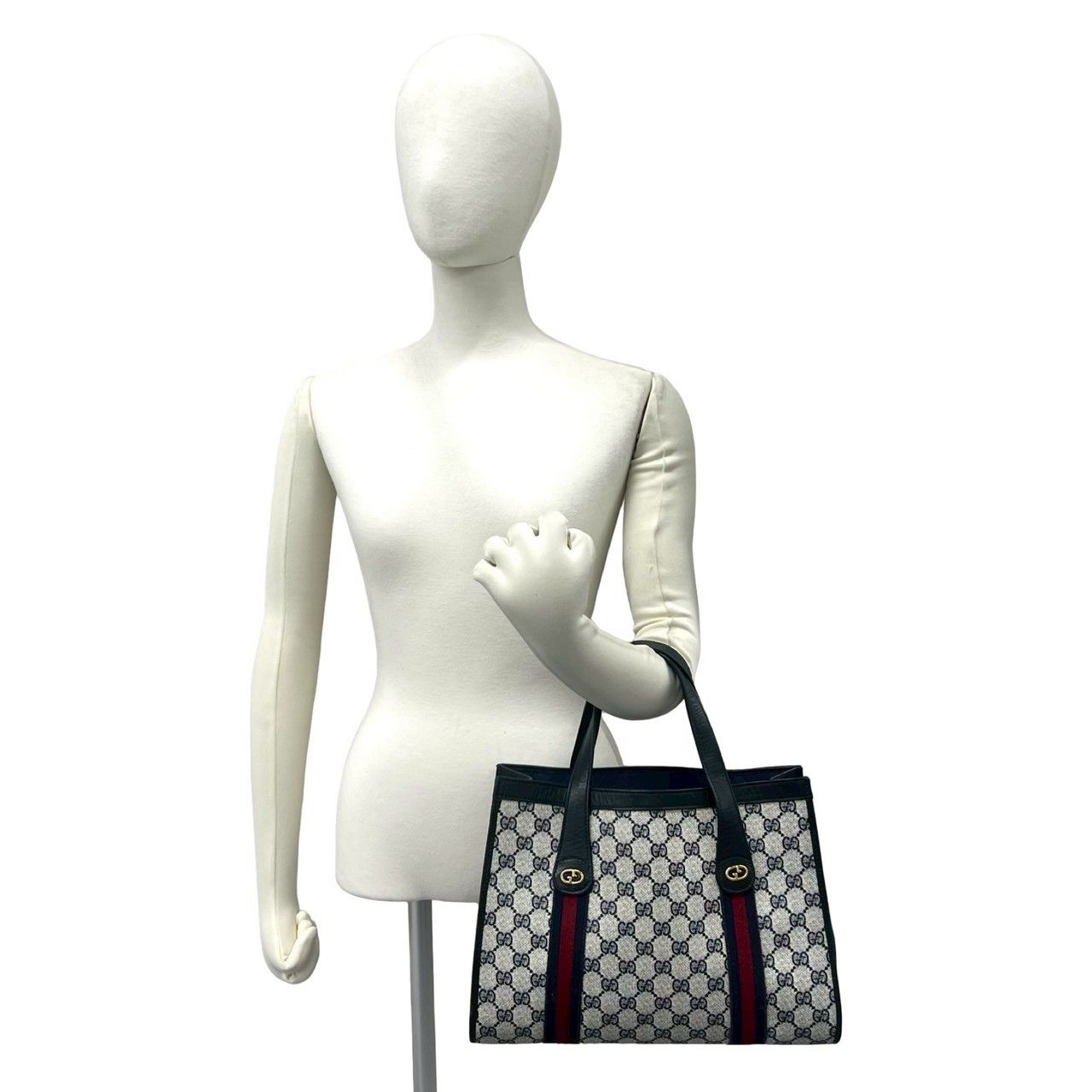 極 美品 GUCCI グッチ オールドグッチ シェリーライン GG ロゴ 柄 金具