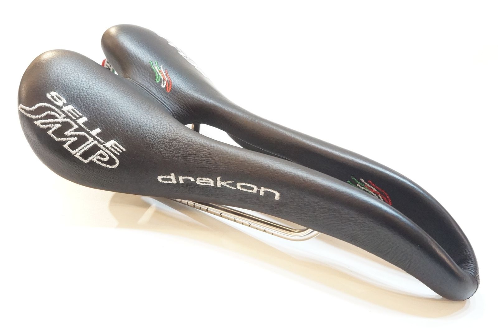 良品 SELLE SMP 「セラエスエムピー」 DRAKON Amazon | SELLE SMP(セラ