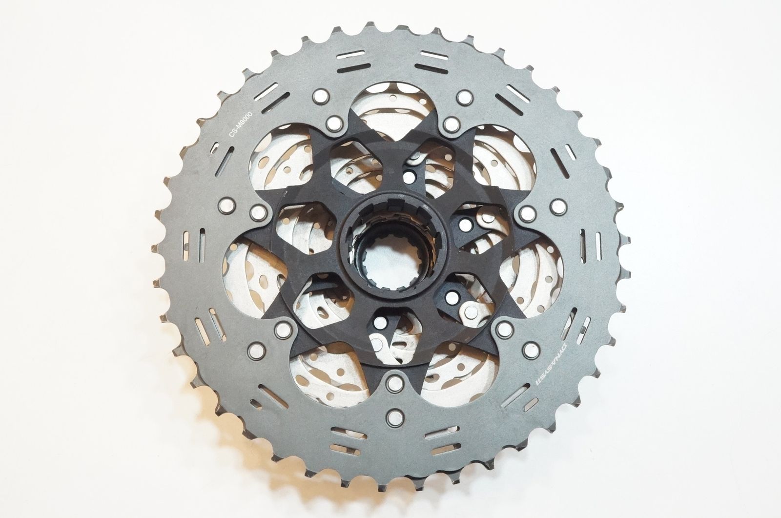 SHIMANO 「シマノ」 DEORE XT CS-M8000 11-42T 11S スプロケット