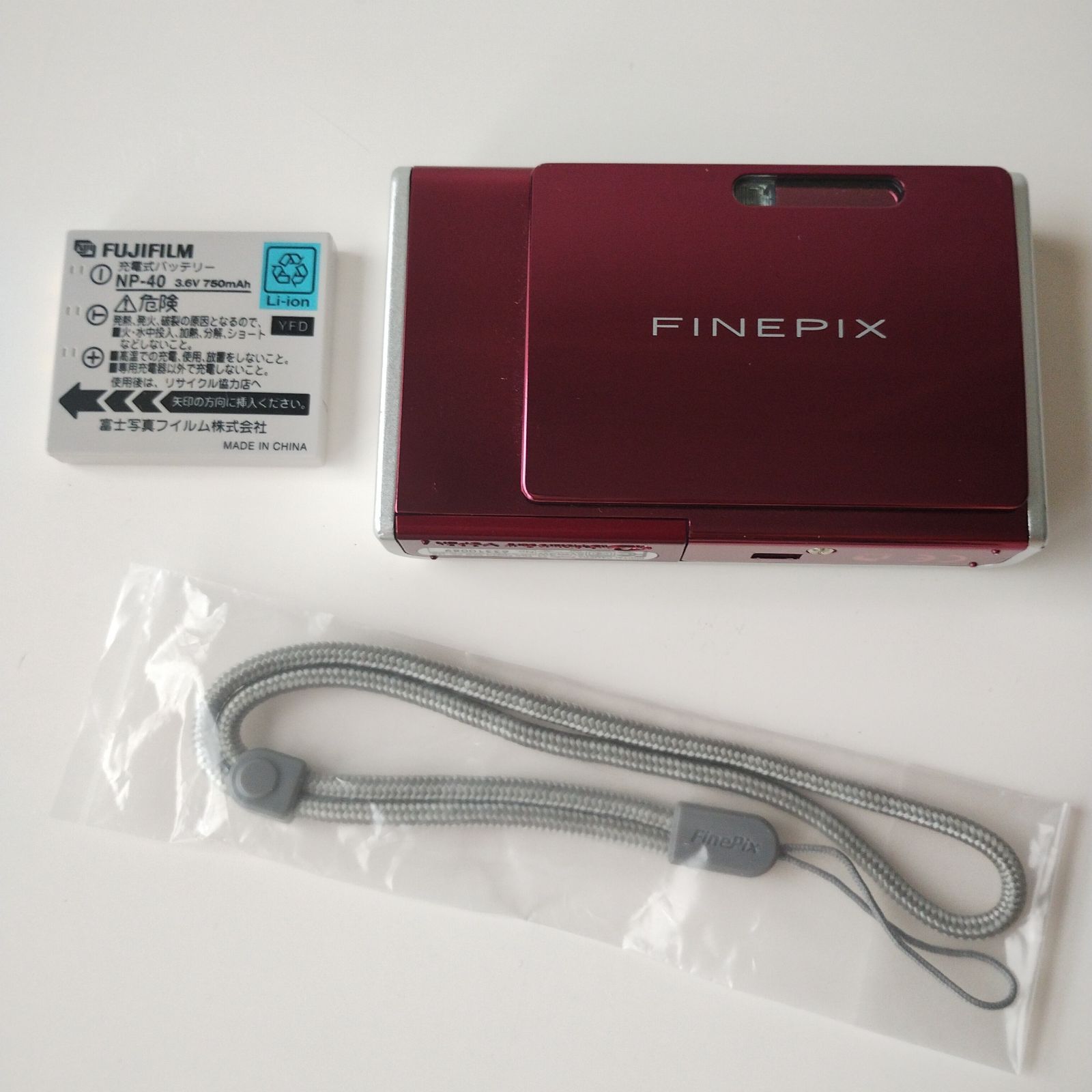 732 FUJIFILM Finepix Z3レッド デジタルカメラ - メルカリ