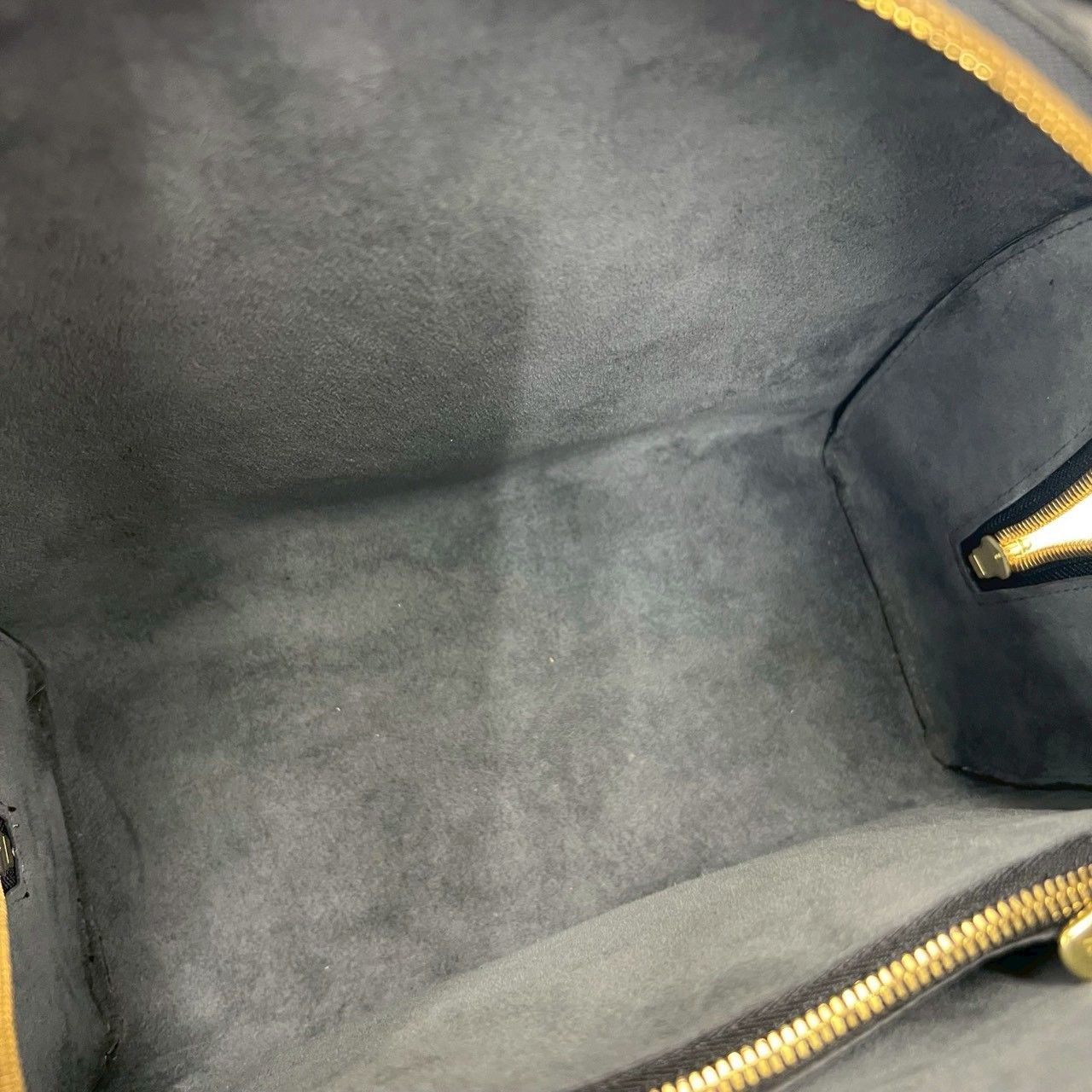 極 美品 LOUIS VUITTON ルイヴィトン ポンヌフ エピ レザー 本革