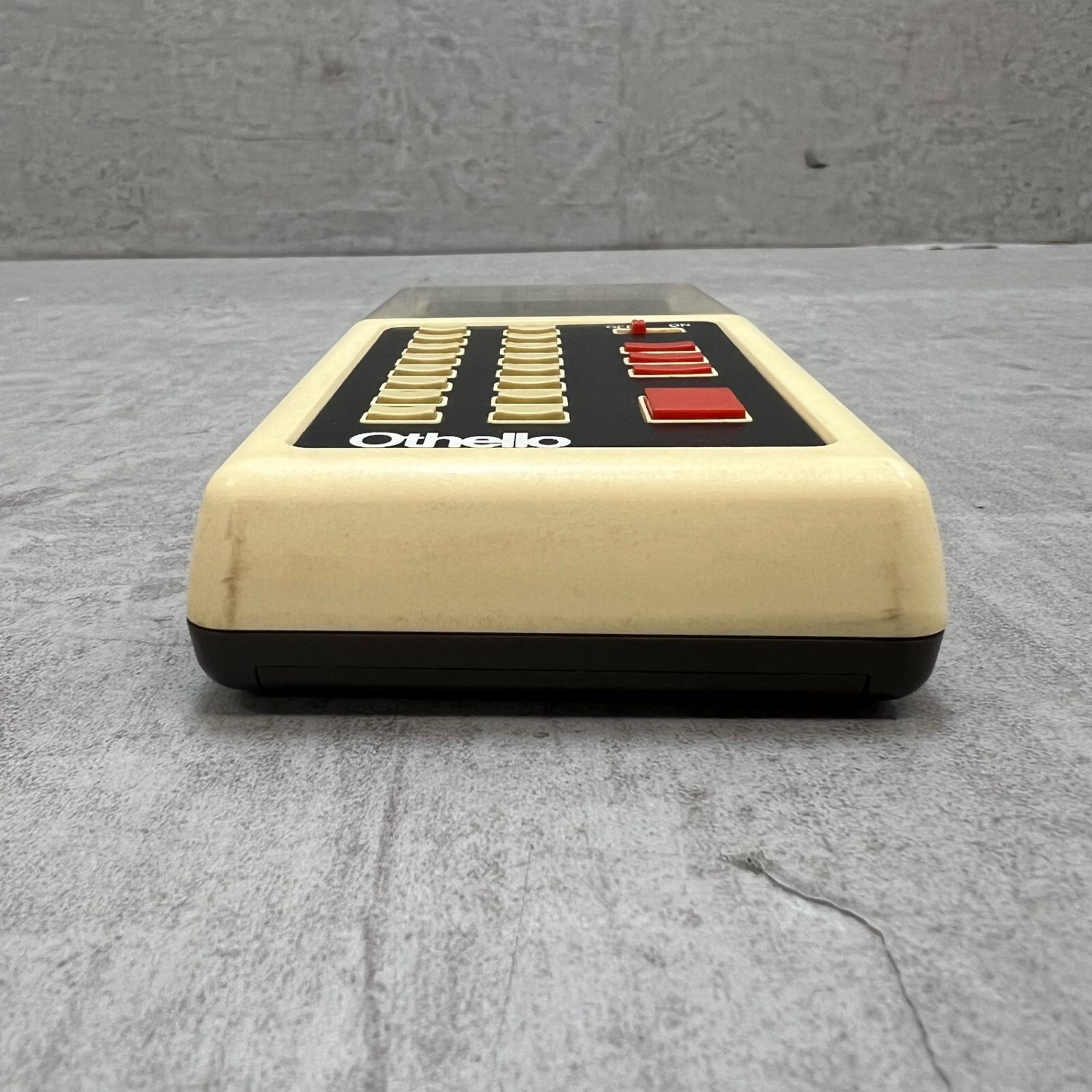 ツクダオリジナル コンピューターオセロ M-Ⅱ レトロゲーム 携帯型