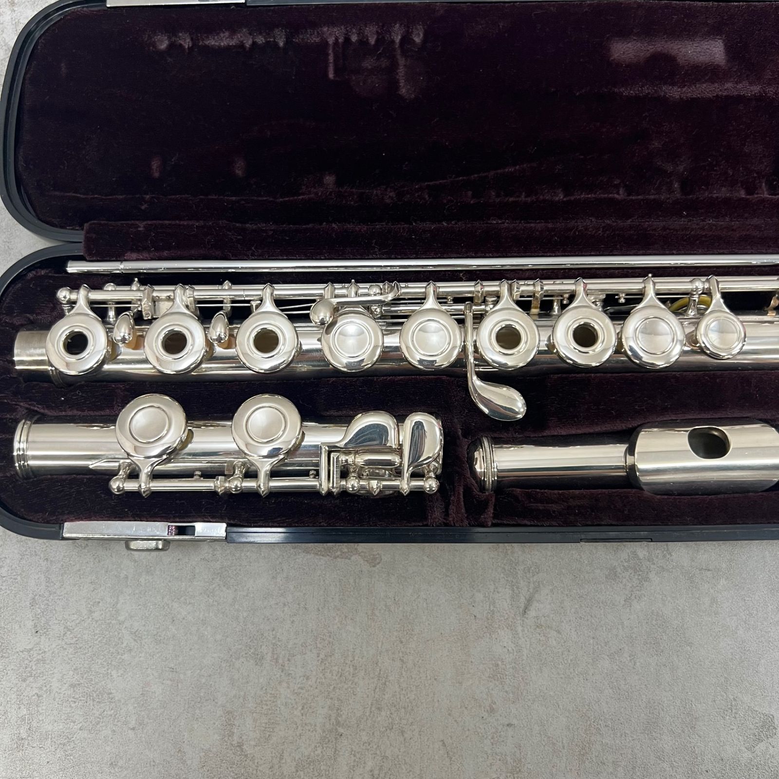 【美品】YAMAHA YFL-281SII フルート リングキィ　インライン 美品 ヤマハ フルート YFL-281SⅡ リングキィ インライン 銀メッキ