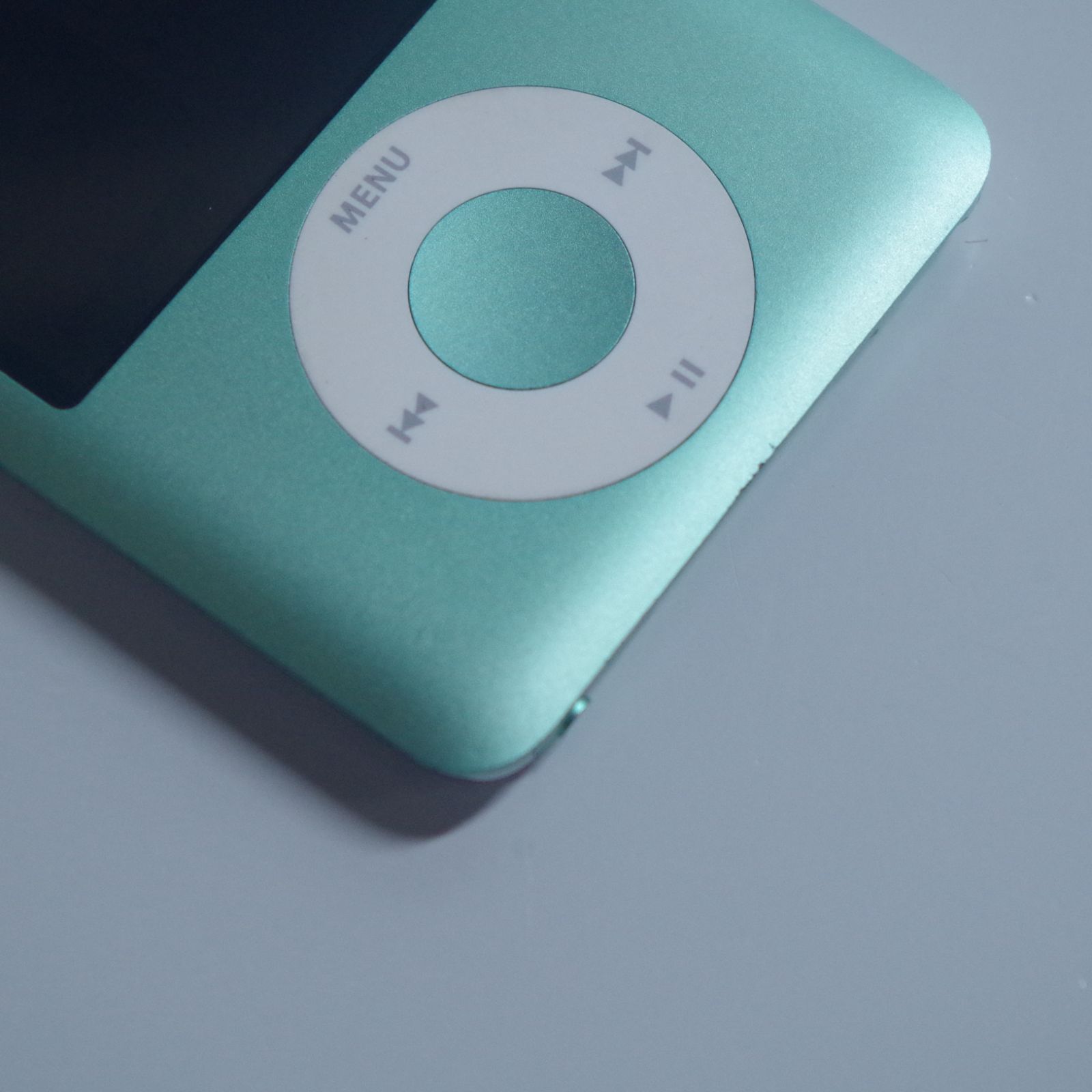 A7228 Apple iPod A1236 nano 8GB - メルカリ