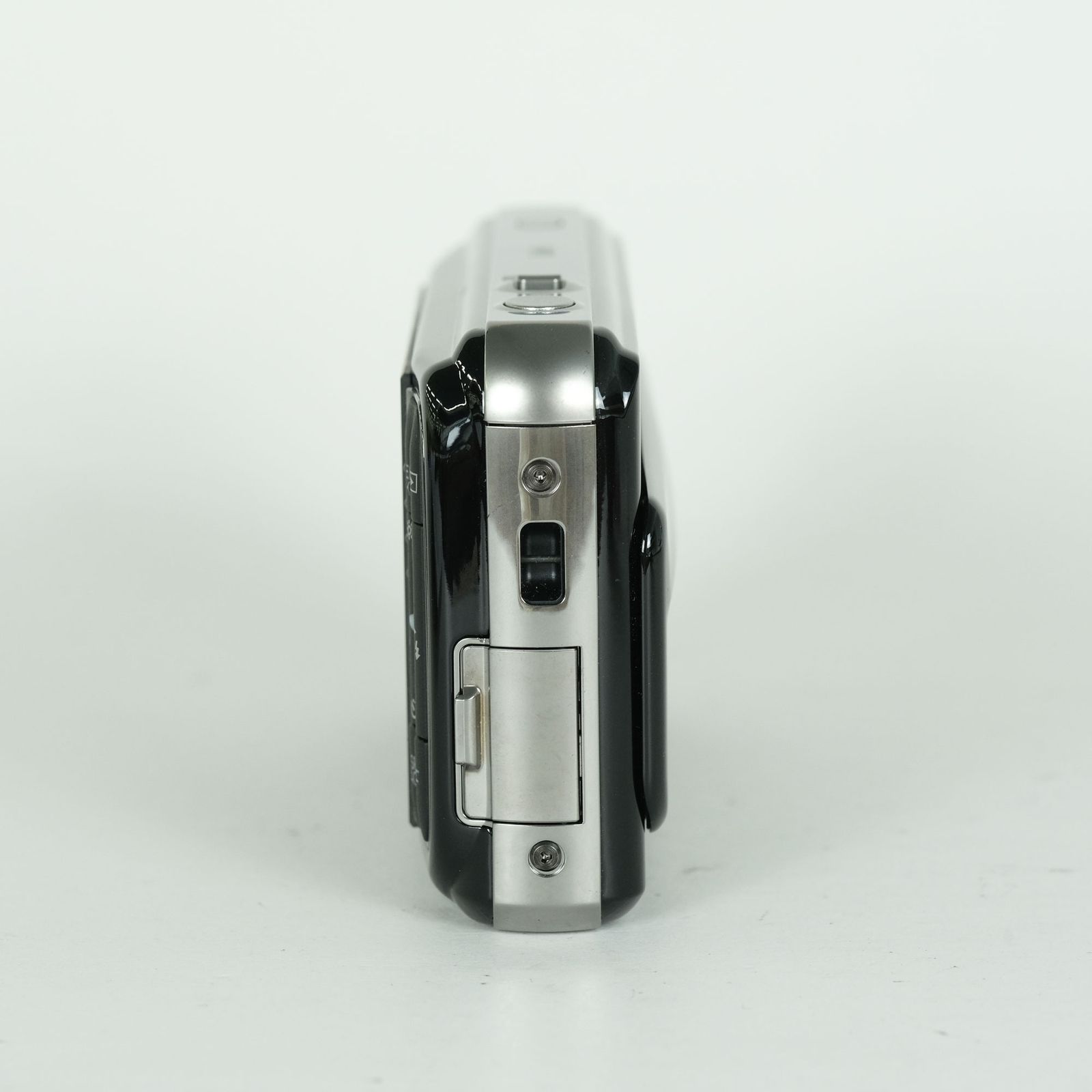 良品] FUJIFILM FinePix REAL 3D W1 | コンパクトデジタルカメラ