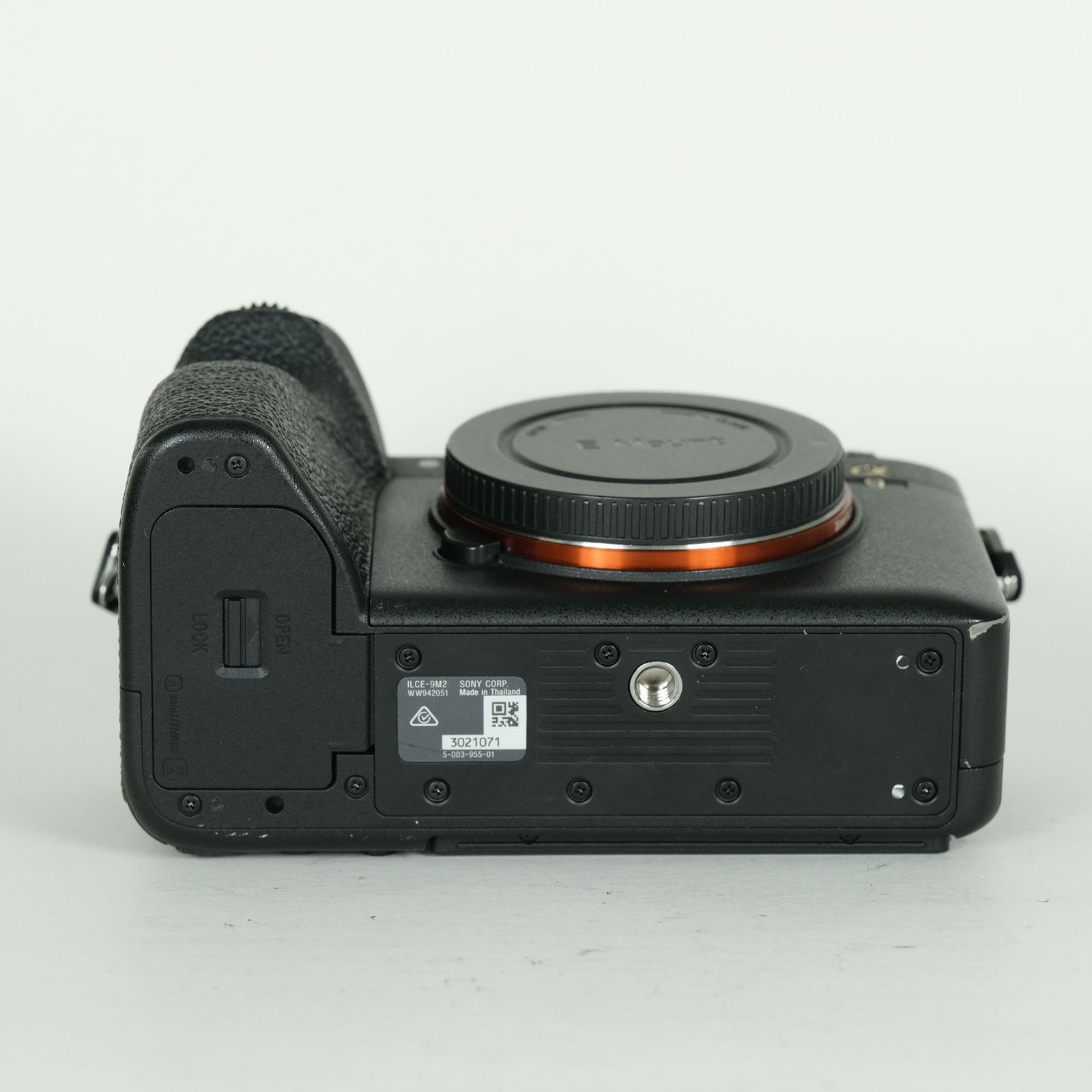 良品 | シャッター数88,350回] SONY α9 II（ILCE-9M2） | SONY E