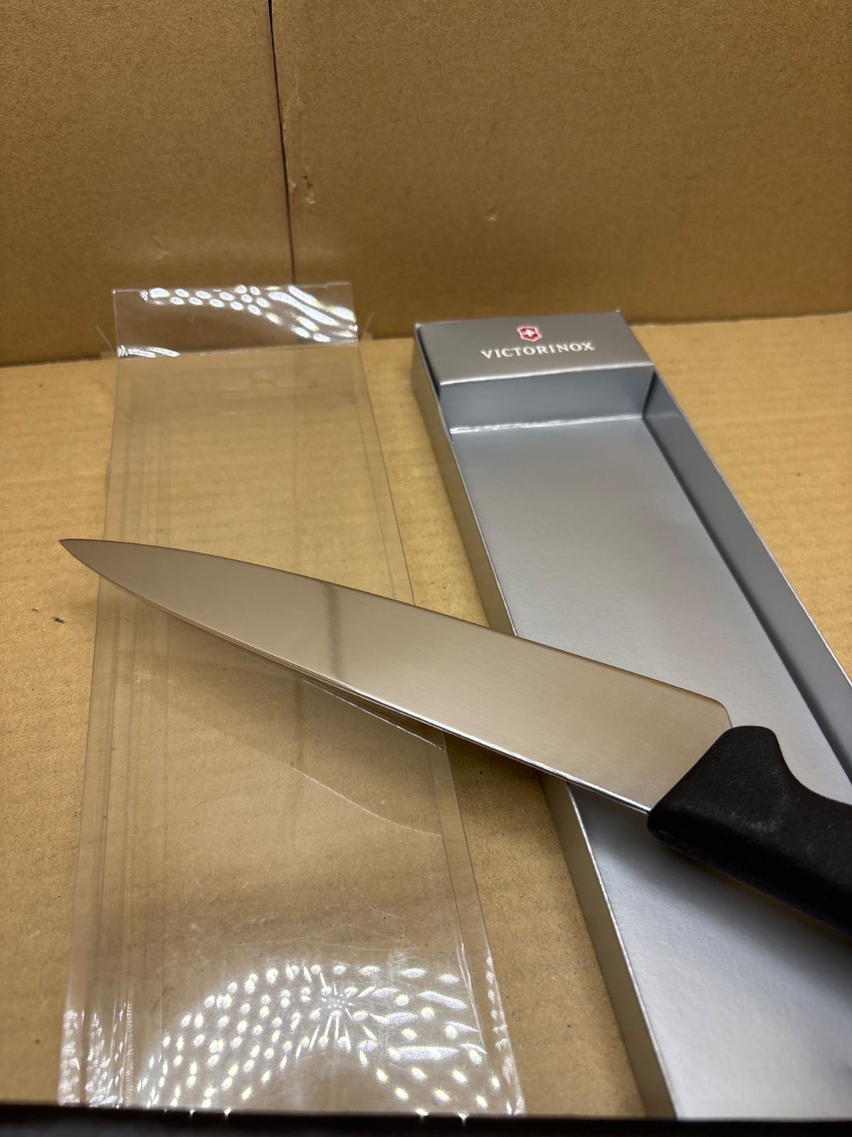 新品 VICTORINOX(ビクトリノックス) シェフナイフ ケースセット 15cm