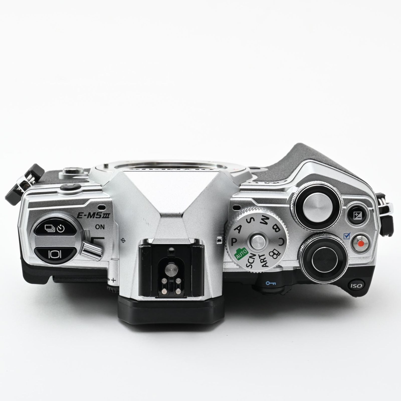 □ 良品 □ OLYMPUS OM-D E-M5 Mark III ボディ シルバー - メルカリ