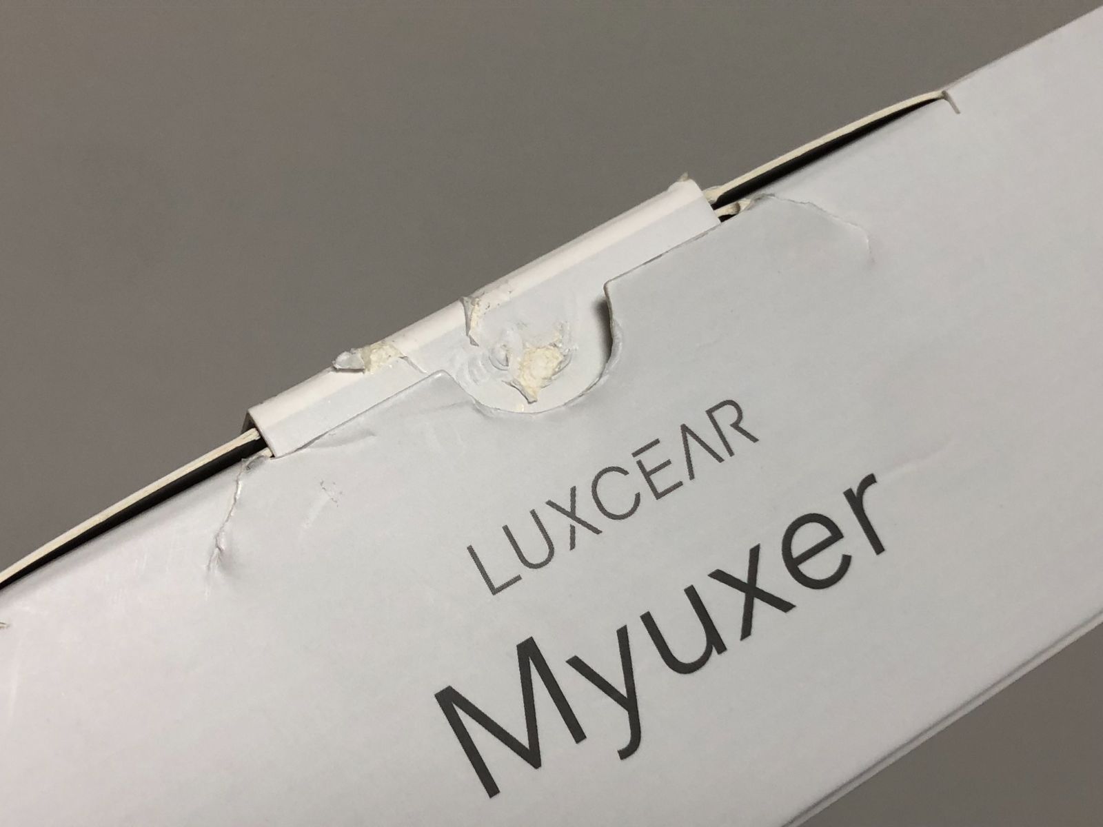 LUXCEAR Myuxer ルクセアミューサー 目元専用美顔器 - メルカリ