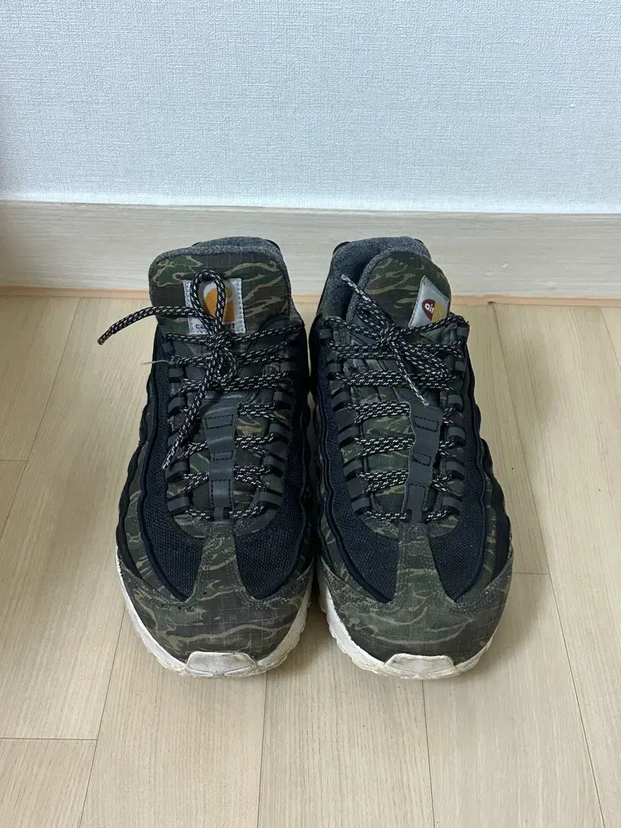 280 NIKE x Carhartt WIP エアマックス 95 タイガーカモ