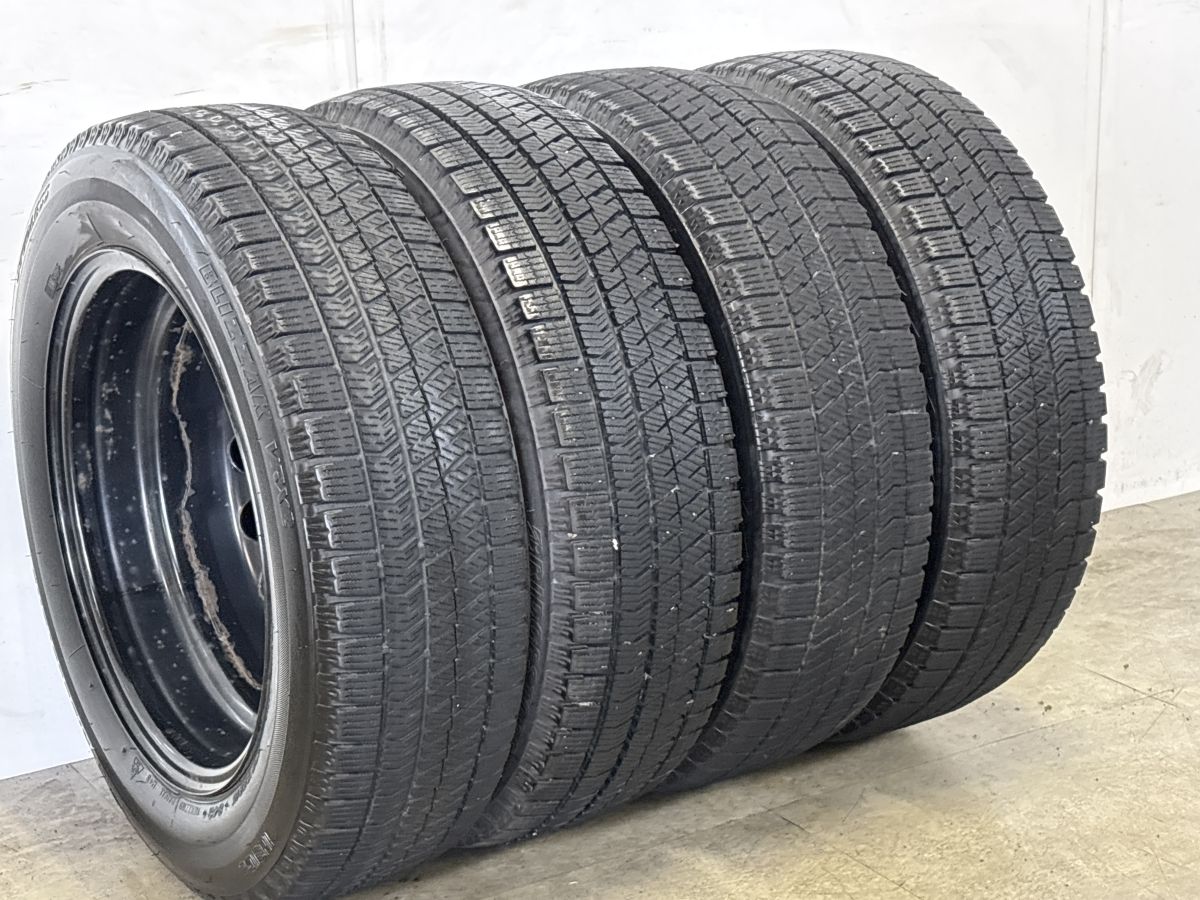スタッドレス】トヨタ ヤリス 純正 スチール 14in 5.5J +40 PCD100