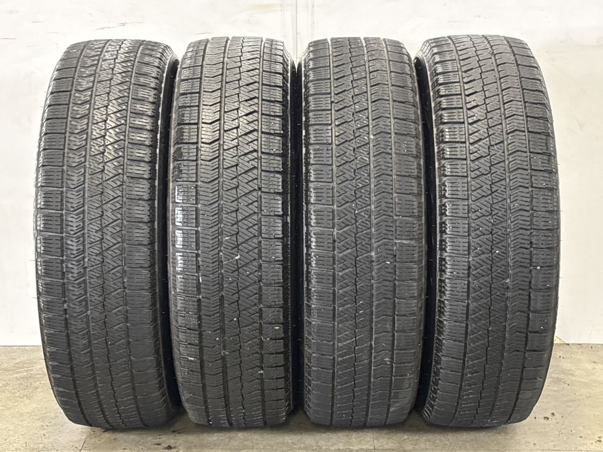 スタッドレス】トヨタ ヤリス 純正 スチール 14in 5.5J +40 PCD100