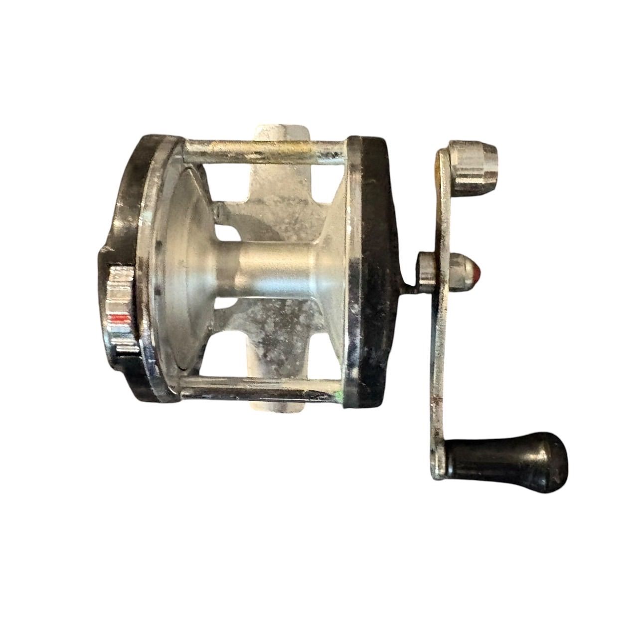 中古品 DAIWA ダイワ NICE 130 ヴィンテージ 小型 両軸リール オールド