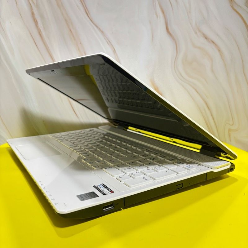 Win11 Office搭載 Lavie メモリ12GB SSD256GB NEC LAVIE Core i5 SSD256GB メモリ12GB Office付 Win11 - メルカリ